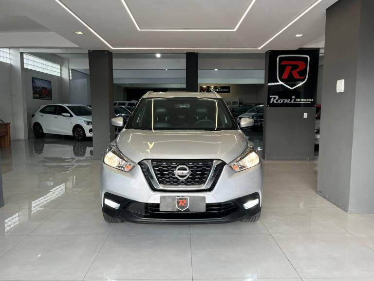 NISSAN - KICKS - 2019/2019 - Prata - R$ 87.990,00
