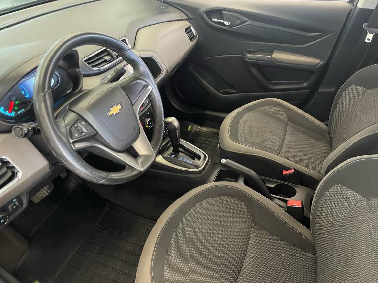 CHEVROLET - PRISMA - 2014/2014 - Cinza - R$ 57.900,00