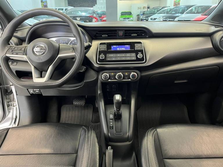 NISSAN - KICKS - 2019/2019 - Prata - R$ 87.990,00