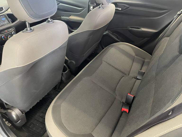 CHEVROLET - PRISMA - 2014/2014 - Cinza - R$ 57.900,00