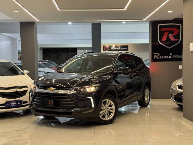 CHEVROLET - TRACKER - 2021/2022 - Preta - R$ 95.590,00