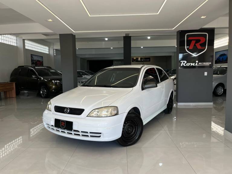 CHEVROLET - ASTRA - 2000/2000 - Branca - R$ 18.990,00