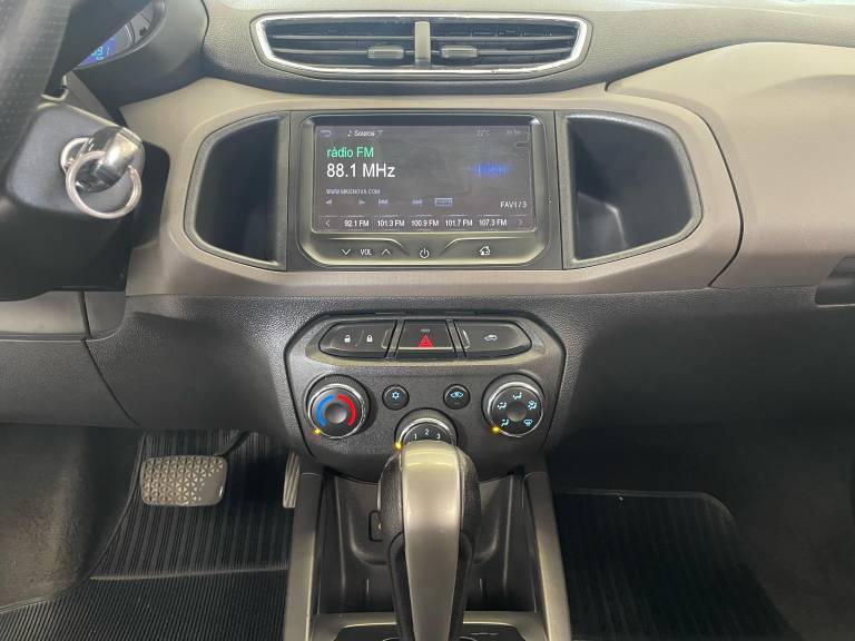CHEVROLET - PRISMA - 2014/2014 - Cinza - R$ 57.900,00