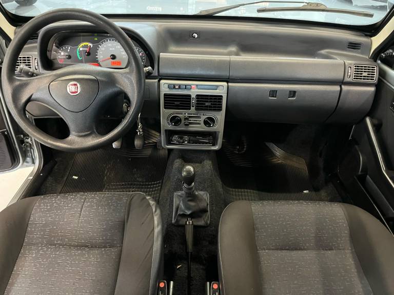 FIAT - UNO - 2009/2010 - Cinza - R$ 29.800,00
