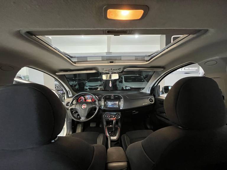 FIAT - BRAVO - 2013/2013 - Branca - R$ 43.500,00