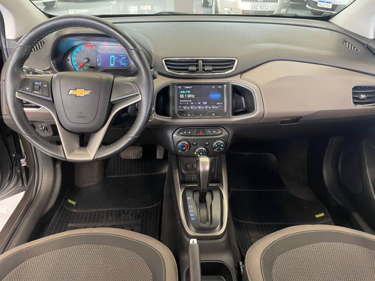 CHEVROLET - PRISMA - 2014/2014 - Cinza - R$ 57.900,00