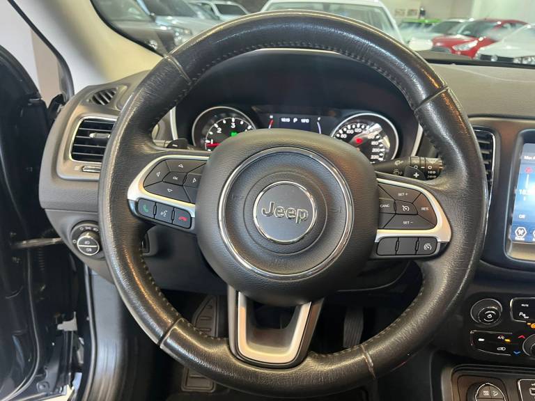 JEEP - COMPASS - 2018/2018 - Preta - R$ 109.000,00
