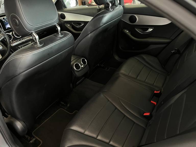 MERCEDES-BENZ - C 180 - 2018/2018 - Cinza - R$ 119.900,00