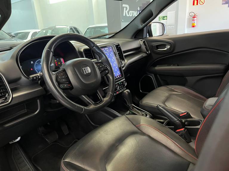 FIAT - TORO - 2022/2022 - Vermelha - R$ 139.900,00