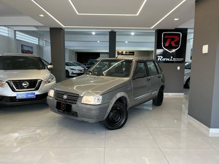 FIAT - UNO - 2009/2010 - Cinza - R$ 29.800,00